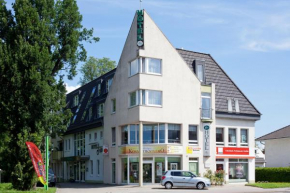 Гостиница Hotel Jahnke  Нойбранденбург